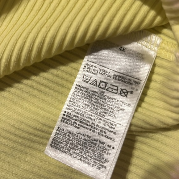 Yellow Old Navy Tank Top - Picture 4 of 5